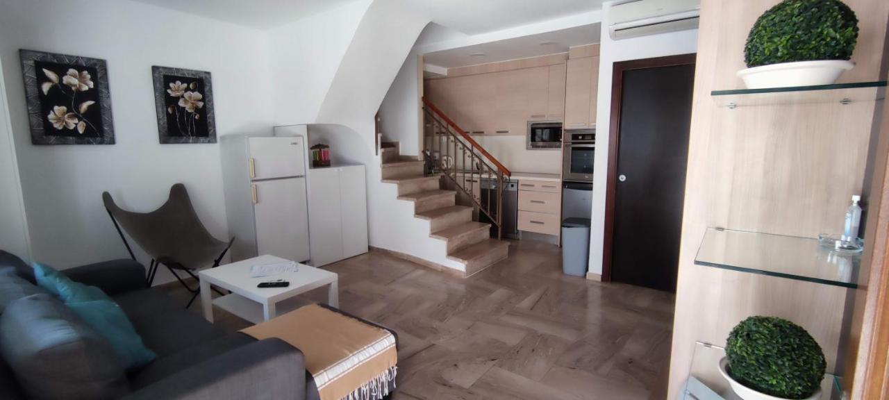 Breeze Townhouse By The Apartment