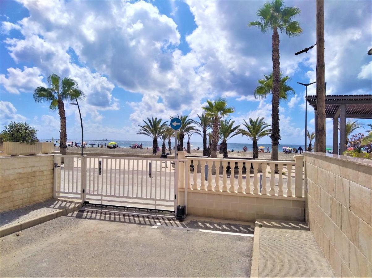 Apartment Breeze Townhouse By The Santa Pola